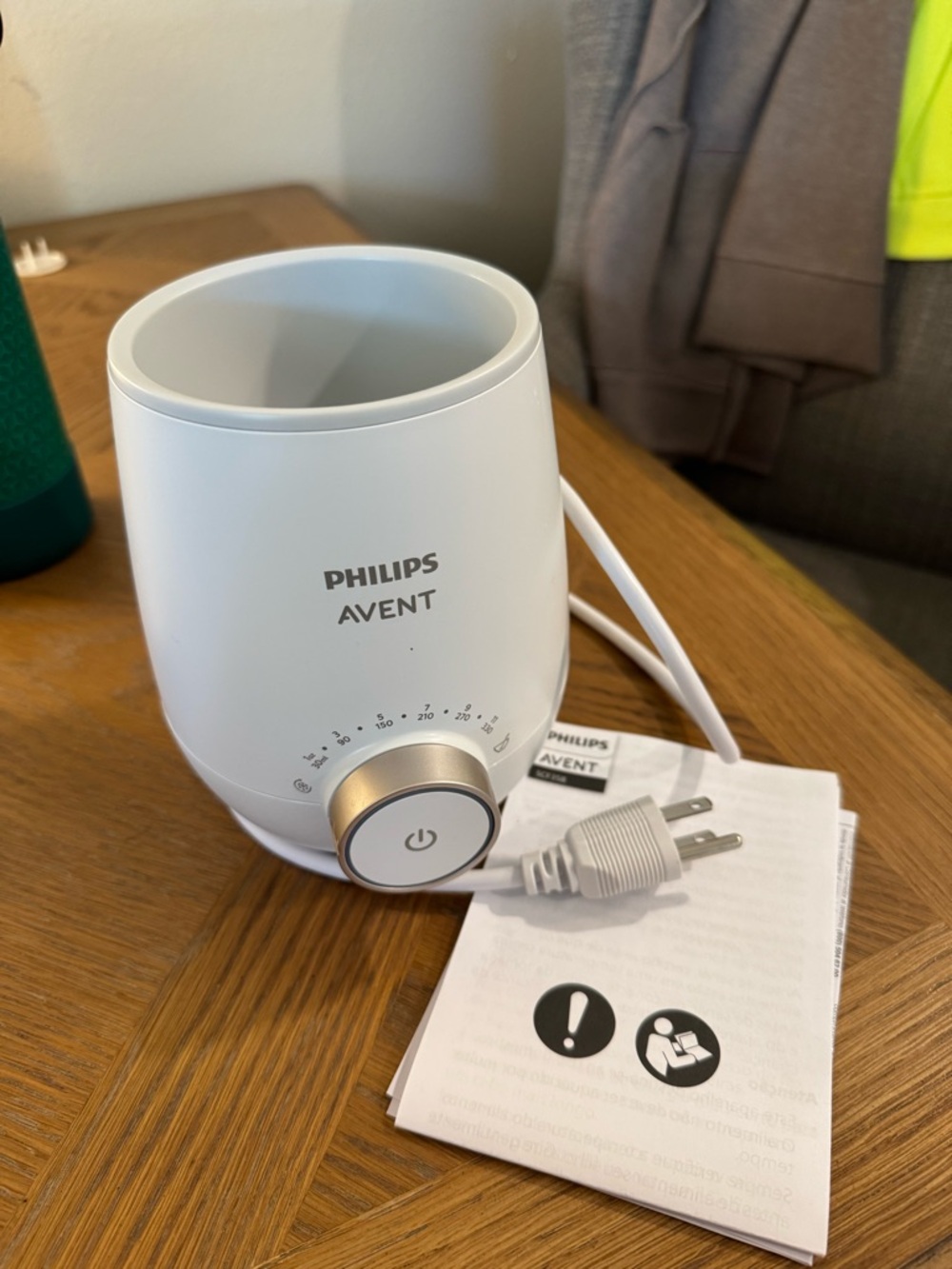 Philips Avent White Electric Bottle Warmer